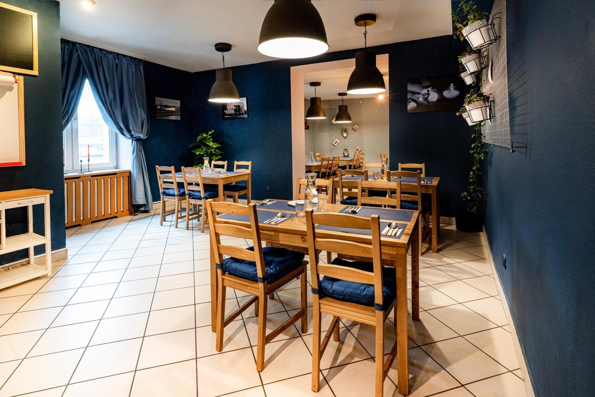 Hotel Alf Краков Экстерьер фото