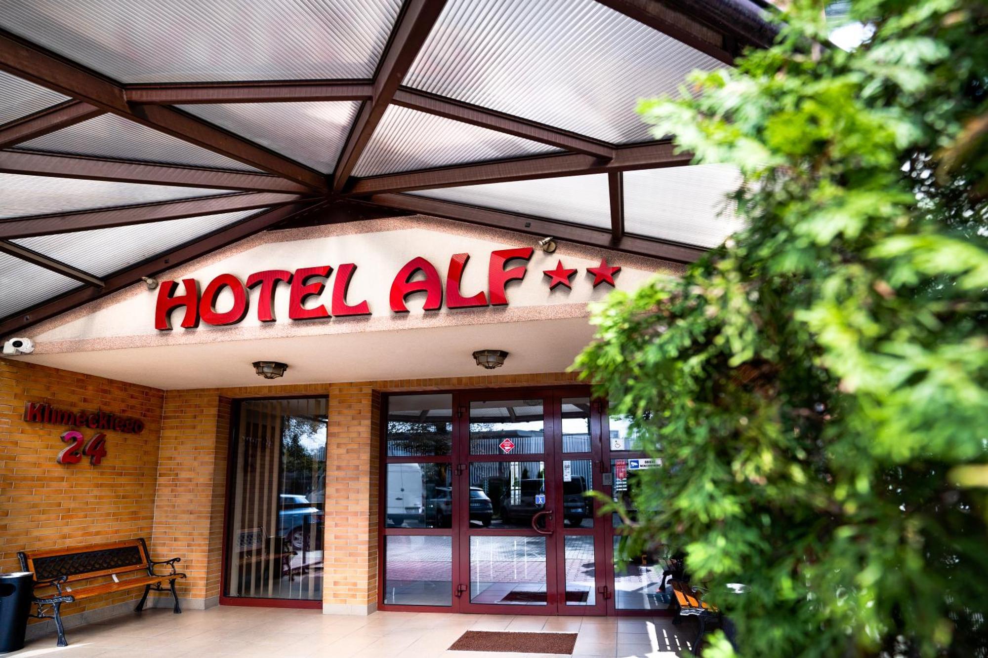 Hotel Alf Краков Экстерьер фото